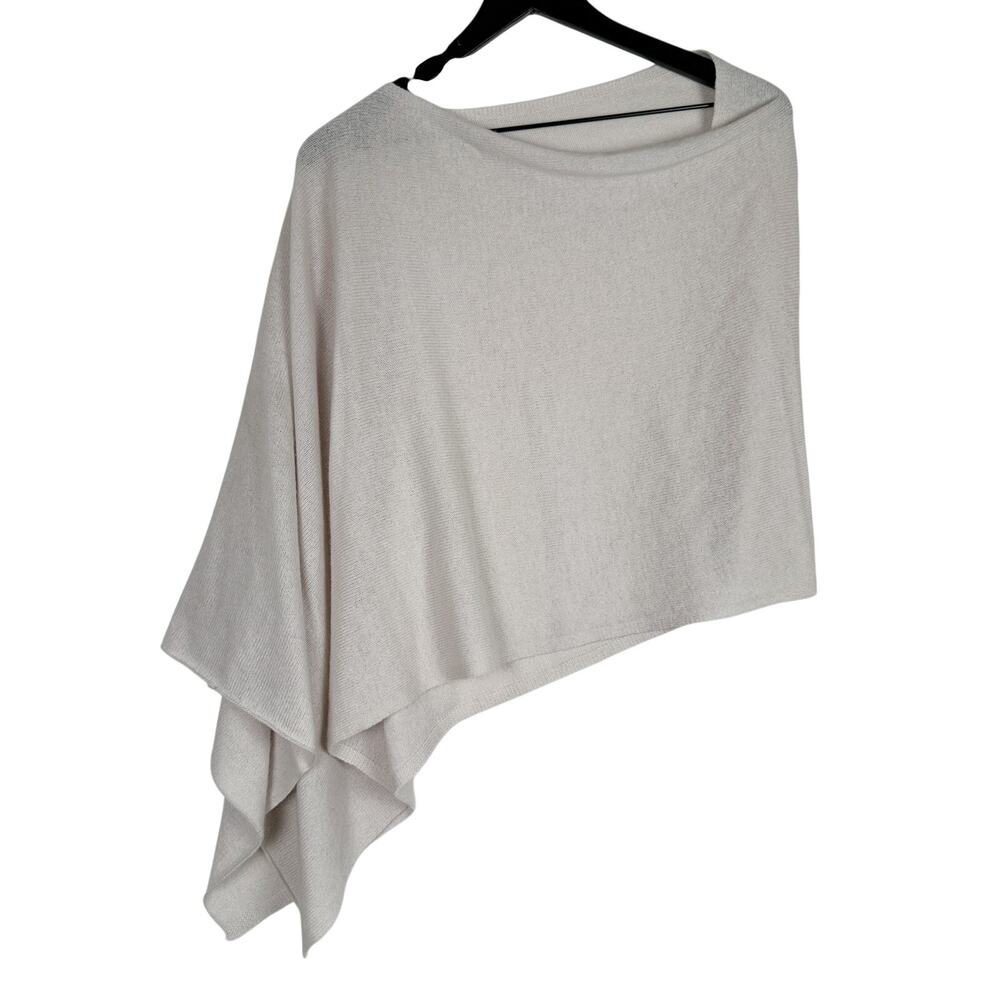 Claudia Nichole 100% Cashmere Poncho $135 Light Gray - One Size
